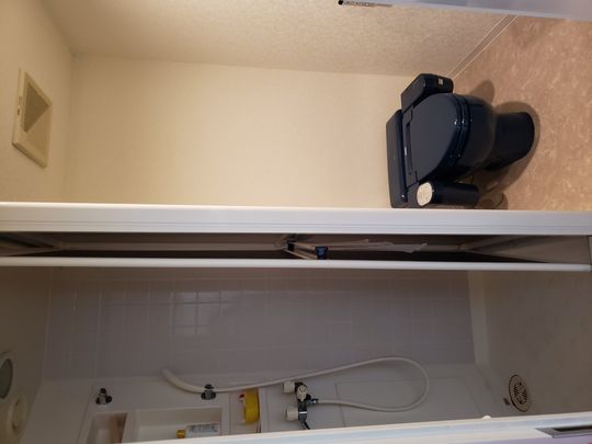 個室 - シェアメイト募集} - ルームシェアルームメイト