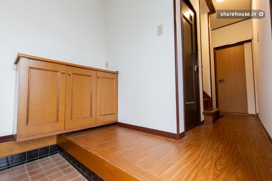 キッチン - 【格安シェアハウス】北千住にすぐいける♪谷塚でシェア生活しませんか？} - ルームシェアルームメイト