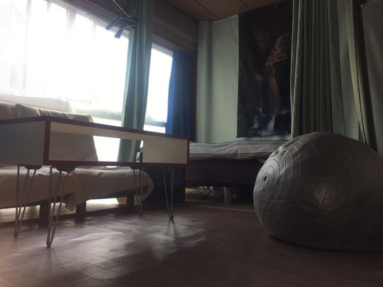 個室 - 個室6畳 山手線巣鴨駅から徒歩6分 三田線4分} - ルームシェアルームメイト