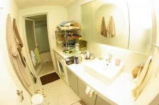 風呂 - 女性限定　八丁掘　デザイナーズマンションの1室} - ルームシェアルームメイト