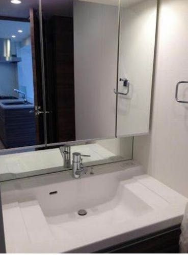 その他 - 日当たり、利便性抜群の物件です!} - ルームシェアルームメイト