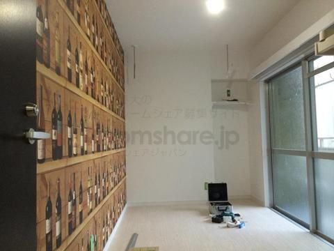 個室 - 新規OPENにつき、キャンペーン実施中!西川口駅徒歩4分　鍵付き、広々とした個室} - ルームシェアルームメイト