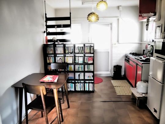 ダイニング - JR中野駅徒歩3分！wifi付き女性限定のかわいいお部屋} - ルームシェアルームメイト