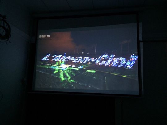 リビング - 4月末までに契約の方入居月家賃無料‼‼} - ルームシェアルームメイト