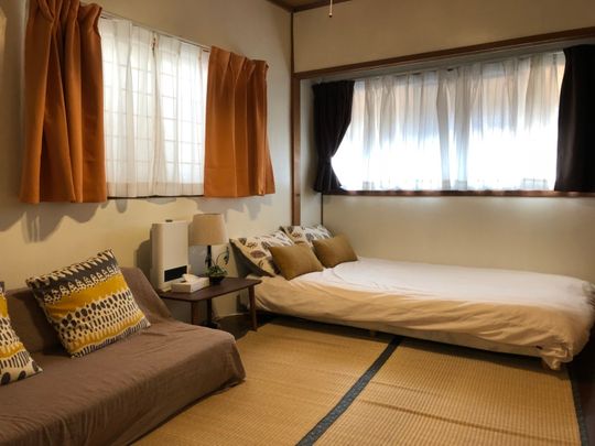 個室 - 京都駅から徒歩3分、全部屋個室でシェアハウスに興味のある方に朗報です＾＾} - ルームシェアルームメイト