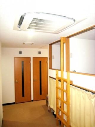 キッチン - ■板橋駅4分■新築最安25000円} - ルームシェアルームメイト