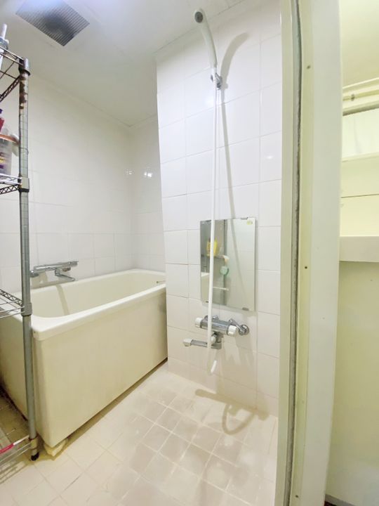 風呂 - 冬のキャンペーン実施中！！ <3万円初期費用キャンペーン>10月入居の方対象} - ルームシェアルームメイト