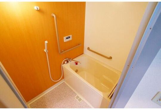 風呂 - 猫と共に趣味を堪能できる家} - ルームシェアルームメイト