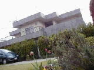 建物 - さいたま市東浦和駅徒歩9分外国人歓迎！} - ルームシェアルームメイト