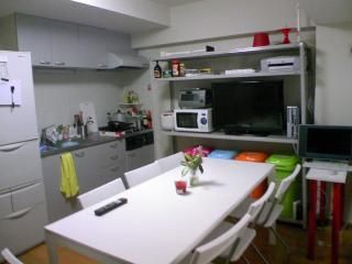 リビング - jr山手線高田馬場★収納充実★女性専用【3.3万】} - ルームシェアルームメイト