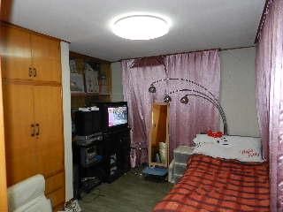 個室 - さいたま市東浦和駅徒歩9分外国人歓迎！} - ルームシェアルームメイト