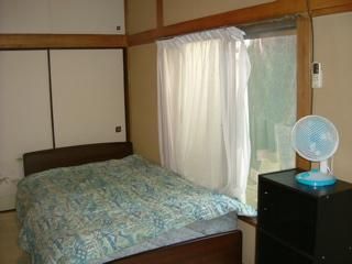 個室 - mejiro house} - ルームシェアルームメイト