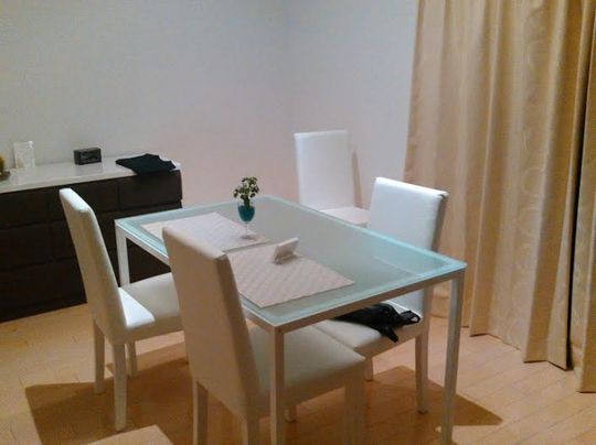 キッチン - 1部屋空きがでましたので募集します。築9年　滝の茶屋駅徒歩1分　三ノ宮まで23分　スーパー徒歩1分} - ルームシェアルームメイト