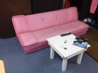 リビング - 入谷・鶯谷徒歩10分★18,000円ドミトリー} - ルームシェアルームメイト