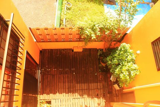 ベランダ - 渋谷まで３駅!!コミュニティー重視型のシェアハウス。シェアハウスひだまり「駒沢」} - ルームシェアルームメイト