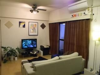 リビング - 京浜急行鶴見市場徒歩３分　３ldk} - ルームシェアルームメイト