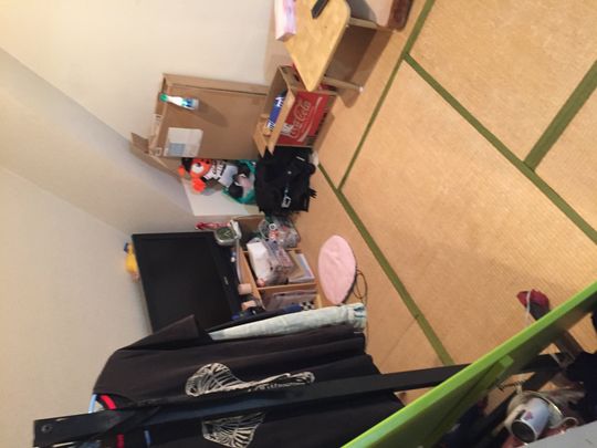 リビング - 東京池袋駅近ルームシェア募集} - ルームシェアルームメイト