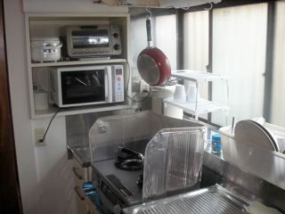 個室 - 新宿からスグ！シェアハウス6畳バルコニー付きのお部屋です（＾－＾）} - ルームシェアルームメイト