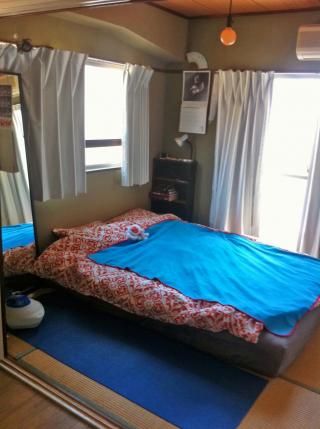 個室 - タイトル: ★早稲田 65000円ー個室★  イギリス人とルームシェア} - ルームシェアルームメイト