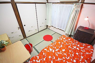 個室 - 韓国人・日本人・フランス人・スウェーデン人と一緒にシェアどうですか。毎月国際パーティーがあるボーダレス東京大山ハウス！} - ルームシェアルームメイト