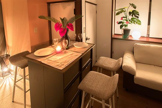 キッチン - 新宿まで11分 3万円代☆　デザイナーズシェアハウスシェアする人を募集しています！} - ルームシェアルームメイト