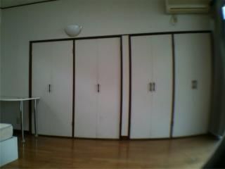 キッチン - 都心で7万円個室　フローリング１０畳 ！！！} - ルームシェアルームメイト