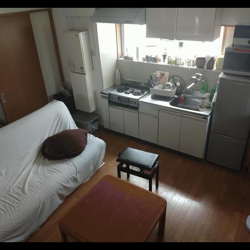 ダイニング - 【代々木上原駅より徒歩7分の好立地】閑静な住宅街に建つ一軒家} - ルームシェアルームメイト