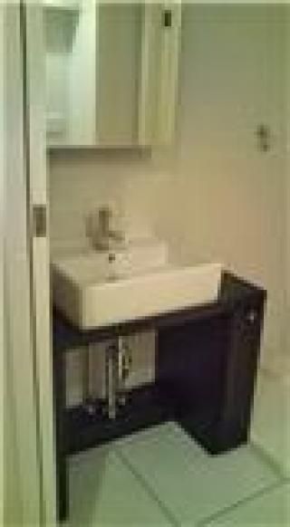 風呂 - 恵比寿徒歩５分、39㎡の綺麗なリノベーション物件} - ルームシェアルームメイト