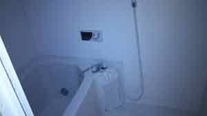 風呂 - 足立区綾瀬・女性シニア向けシェアハウス} - ルームシェアルームメイト