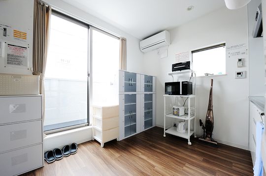 キッチン - ☆六町駅10分☆自転車プレゼントキャンペーン実施中！！！7/31まで} - ルームシェアルームメイト