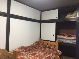 個室 - ニューヨークライフシェアハウス江戸川} - ルームシェアルームメイト