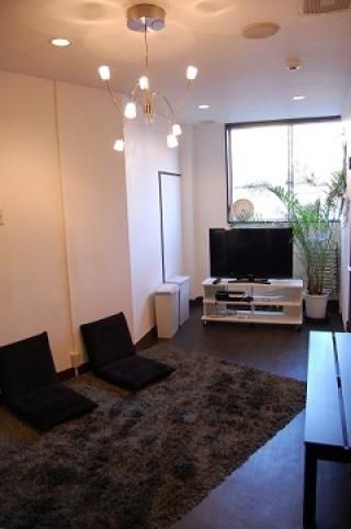 個室 - 越谷駅徒歩2分！即入居ok！光熱費込★鍵、エアコン、シャワー付きの完全個室です。} - ルームシェアルームメイト