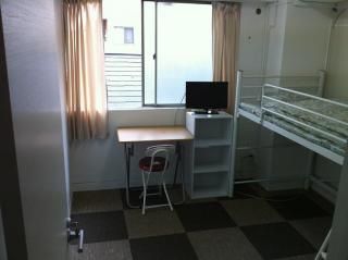 個室 - 台東区上野入谷に新規オープン！} - ルームシェアルームメイト