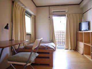 個室 - 京王線初台駅徒歩７分　シェアマンションの個室空きます！} - ルームシェアルームメイト