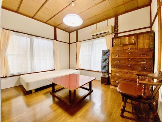 個室 - 【初月家賃無料０円！！！】高速Wi-Fi完備！シェア自転車あり！学生オススメ！《憧れの目黒生活ができる！》都立大学徒歩８分！自由が丘徒歩15分！} - ルームシェアルームメイト