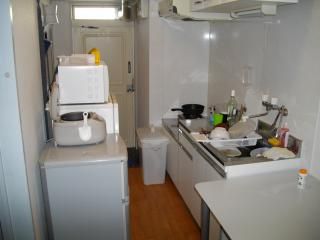 キッチン - 渋谷ハウス} - ルームシェアルームメイト