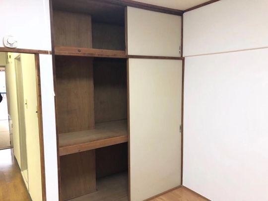 キッチン - 渋谷区桜丘町にある2DKの洋室が空いています！ルームメイト、シェアメイト募集中です！} - ルームシェアルームメイト