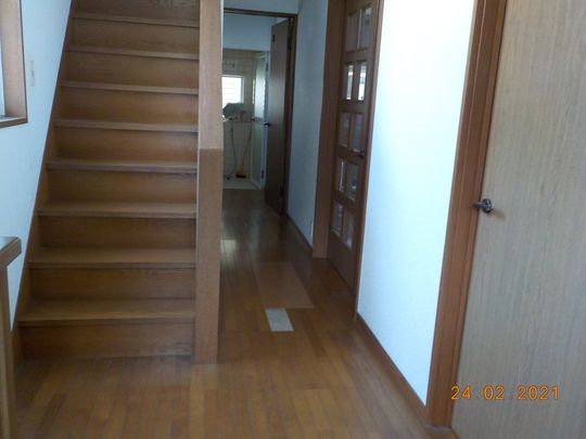 その他 - 2階3間空いてます} - ルームシェアルームメイト