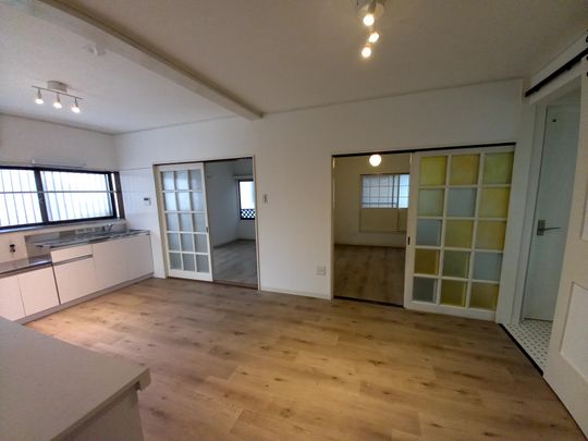 キッチン - 与野本町徒歩10分、ルームシェア3,4人} - ルームシェアルームメイト