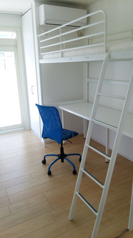 個室 - 【中野】新規オープン♬女性限定シェアハウス。便利な立地♬静かな住宅街♬入居者募集です！} - ルームシェアルームメイト