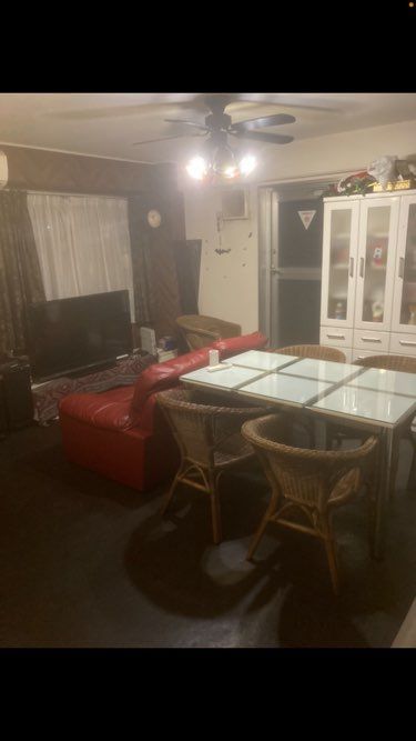 リビング - 初月家賃のみ　成増駅徒歩5分、地下鉄成増駅徒歩10分} - ルームシェアルームメイト