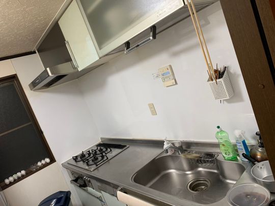 キッチン - 総武線小岩駅男性募集中(光熱費込み5万)} - ルームシェアルームメイト