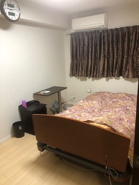 個室 - 3LDKのマンションで、２部屋のルームシェアをしませんか。東京オリンピック・パラリンピック期間限定です。} - ルームシェアルームメイト