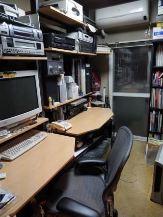 スタジオ - 渋谷、池尻大橋、中目黒から徒歩可能。} - ルームシェアルームメイト