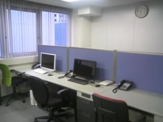  - 今ご利用されているオフィスよりも安くします。} - ルームシェアルームメイト