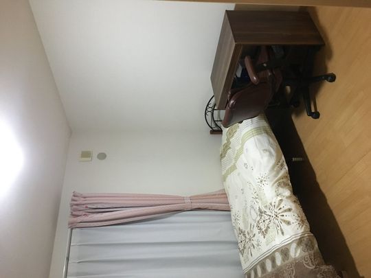 個室 - 女性限定！JR高崎線籠原駅より徒歩13分！} - ルームシェアルームメイト