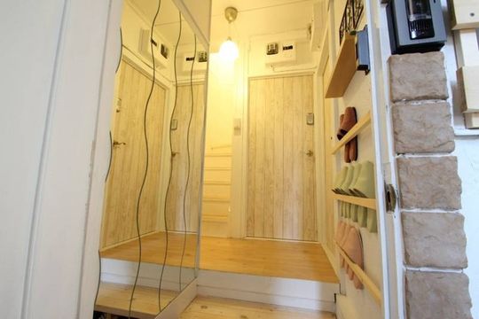 玄関 - 即入居OK!池袋2駅　☆wi-fi、水道光熱費込み【女性限定】} - ルームシェアルームメイト