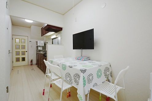 ダイニング - ★初月家賃23,500円～★北綾瀬（東京メトロ）・女性専用シェアハウス・空室募集中！！} - ルームシェアルームメイト