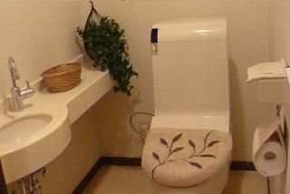 トイレ - 渋谷まで7分☆女性専用五反田☆他} - ルームシェアルームメイト